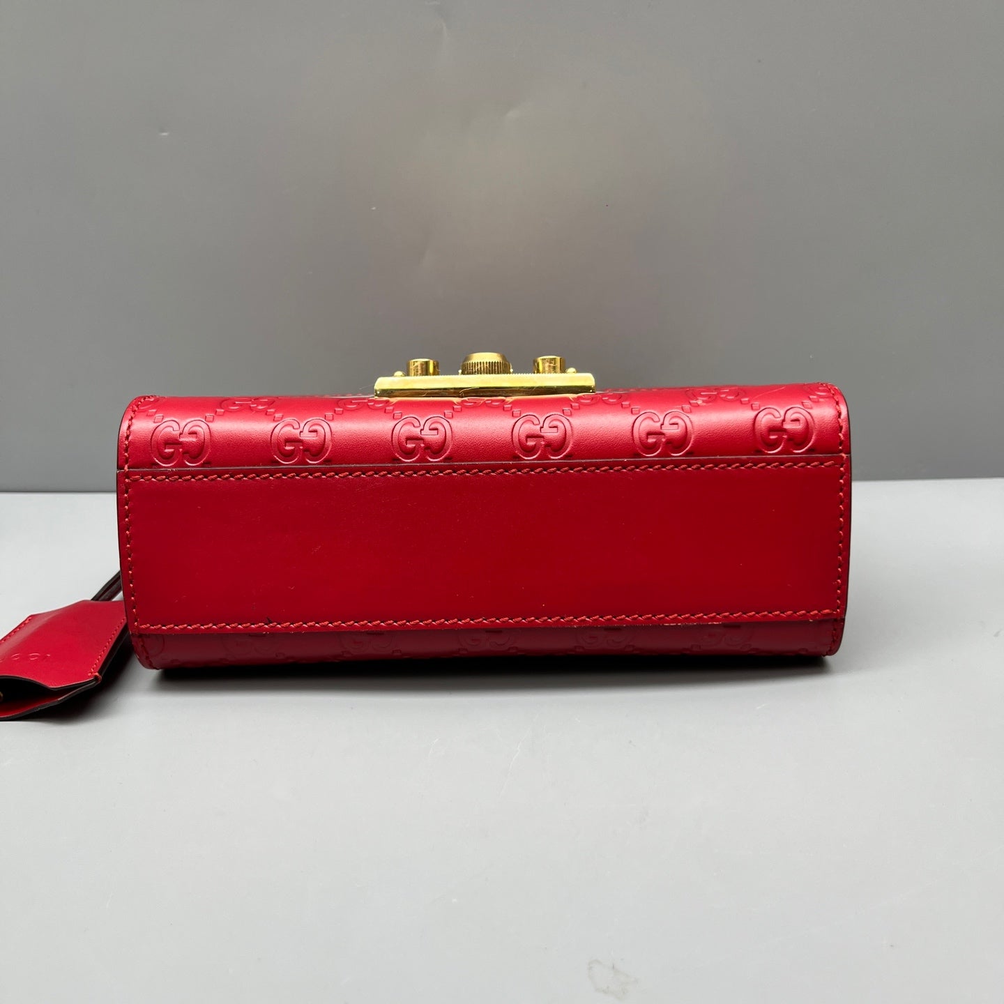 Gucci - Padlock Chain Bag - Embossed leather - Red - (mini)