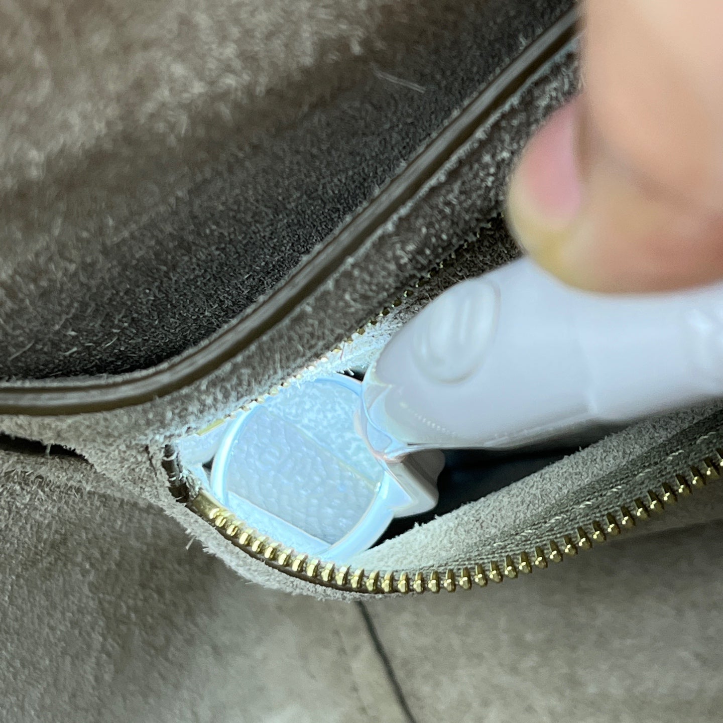 Celine - Small Bucket Bag - Grained leather - Grey - (small)