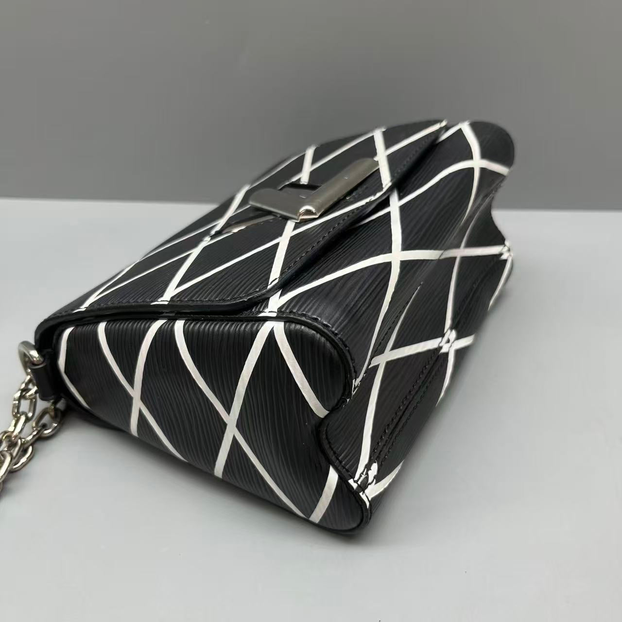 Louis Vuitton - Twist PM - Epi leather - Black - (mini)