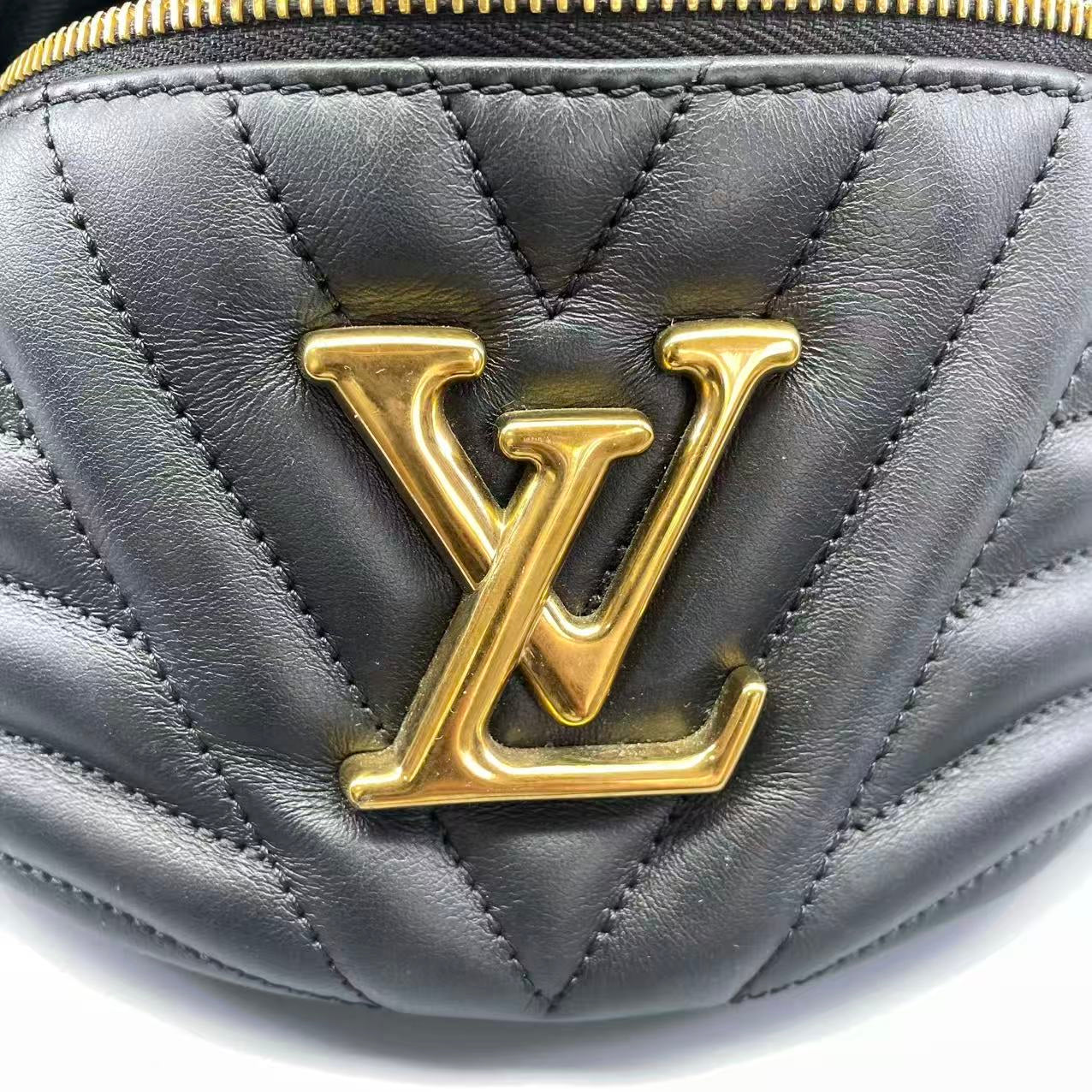 Louis Vuitton - New Wave Bumbag - Calfskin leather - Black - (medium)