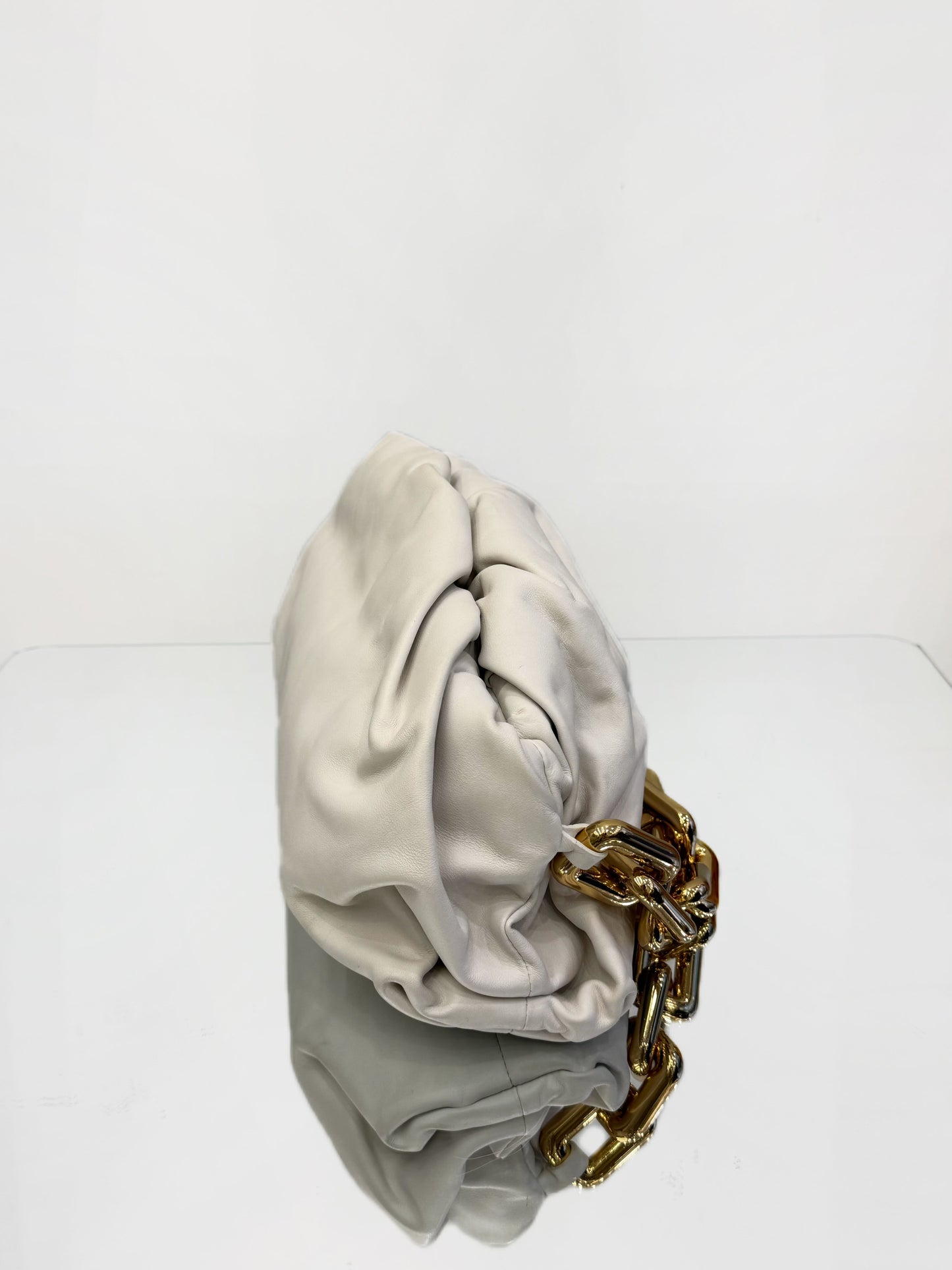 Bottega Veneta - The Chain Pouch - Leather - White - (medium)