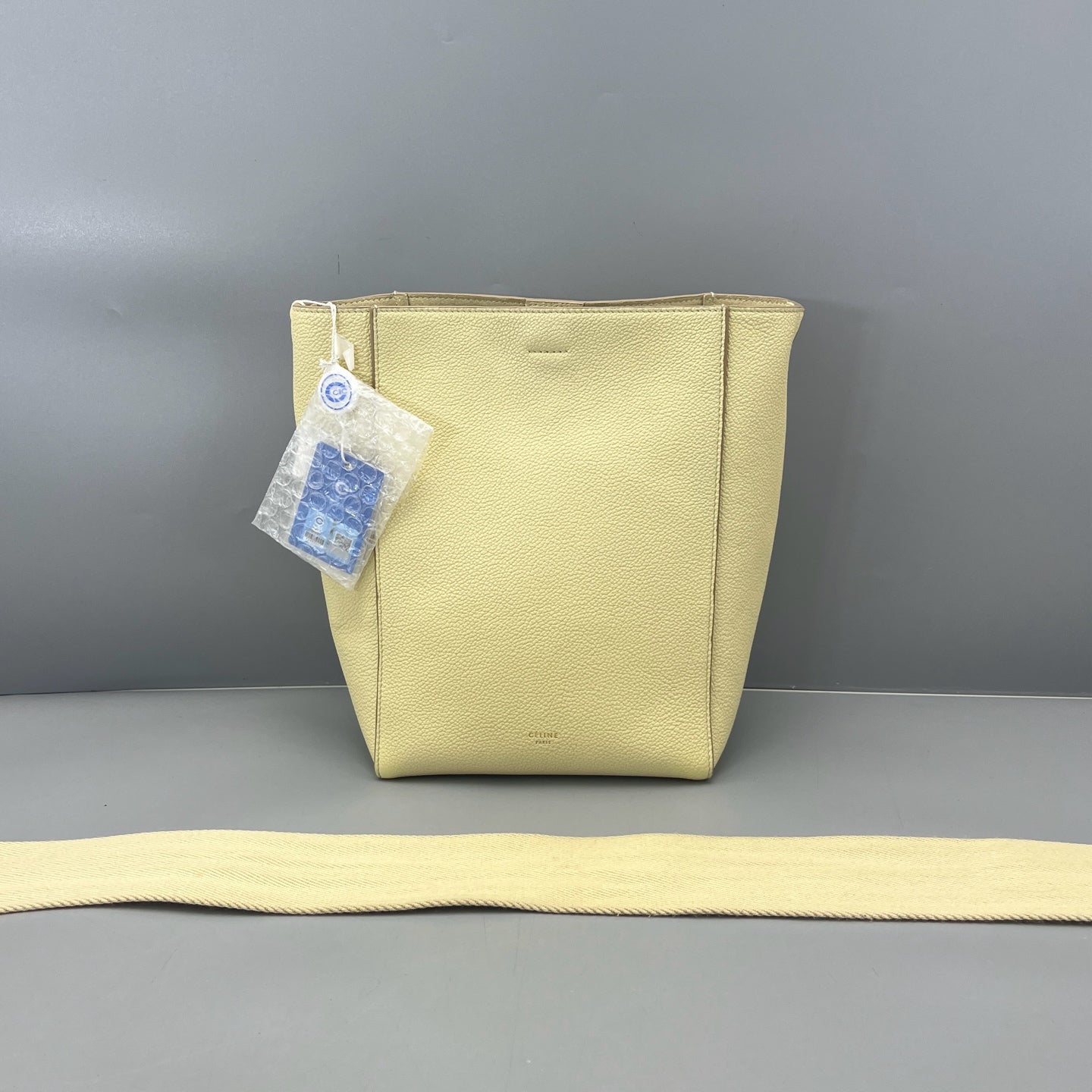 Celine - Sangle Bucket Bag - Grained leather - Beige - (small)