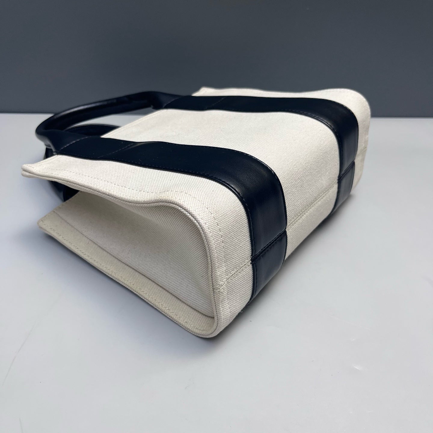 Balenciaga - Navy Cabas XS - Canvas and Leather - Off-white and Black - (small)