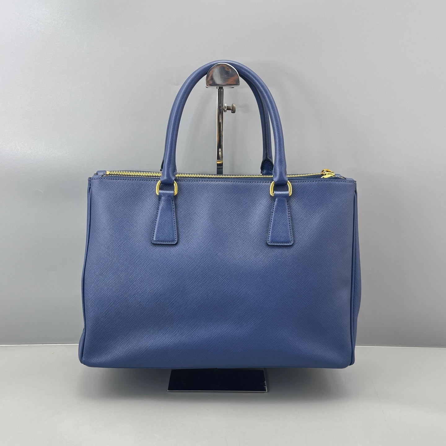 Prada - Galleria Saffiano Lux Tote - Saffiano leather - Blue - (medium)