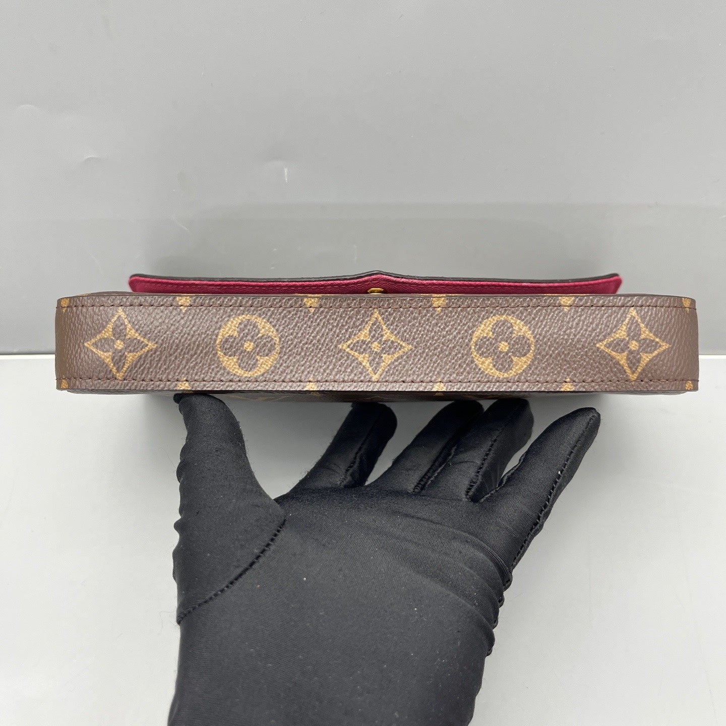 Louis Vuitton - Pochette Félicie - Monogram coated canvas with smooth leather trim - Brown - (mini)