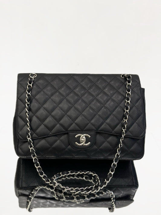 Chanel - Classic Flap Maxi - Leather - Black - (Large)