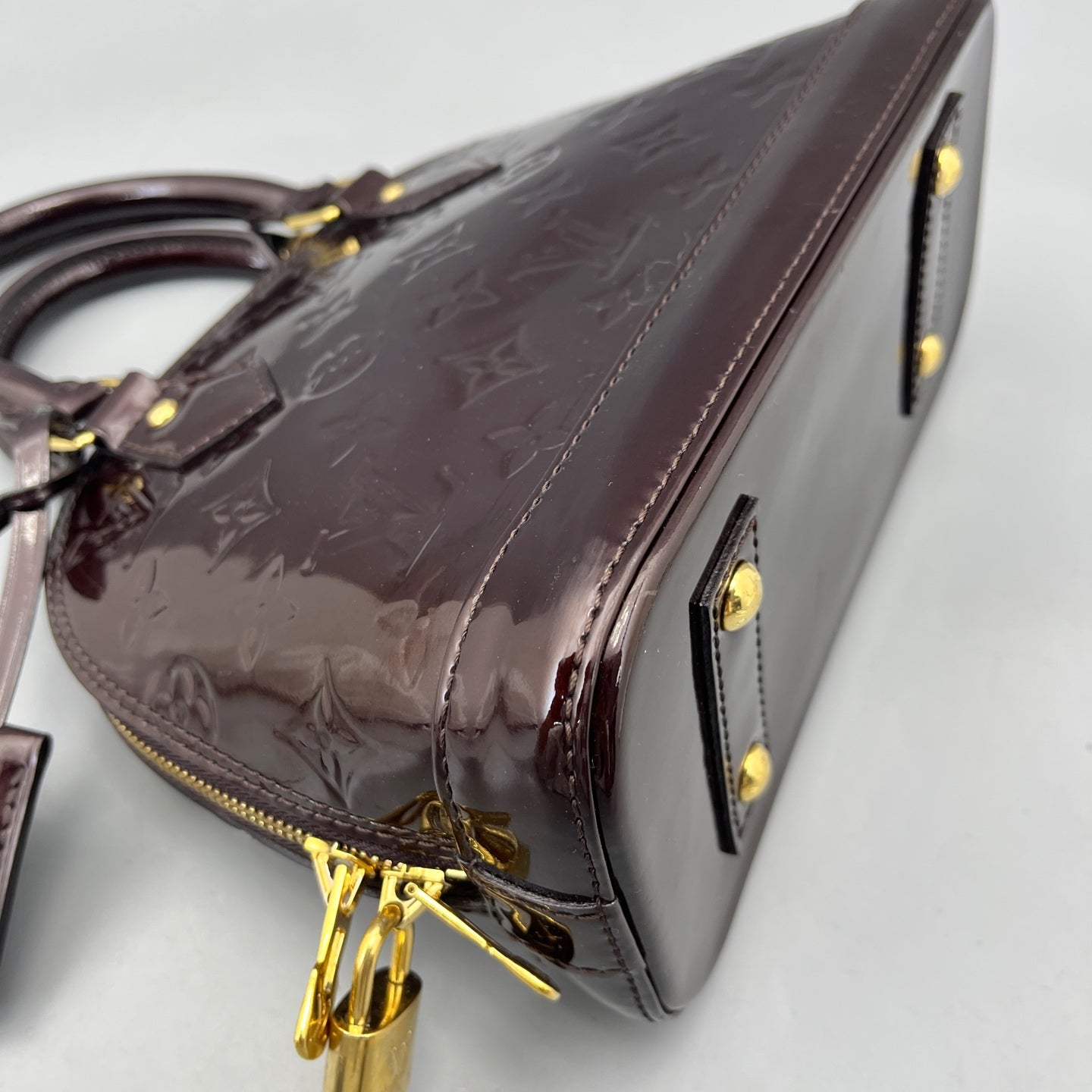Louis Vuitton - Alma BB - Patent leather - Burgundy - (mini)