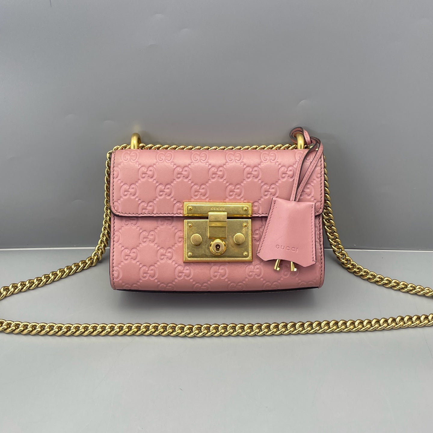Gucci - Padlock Shoulder Bag - Leather - Pink - (mini)