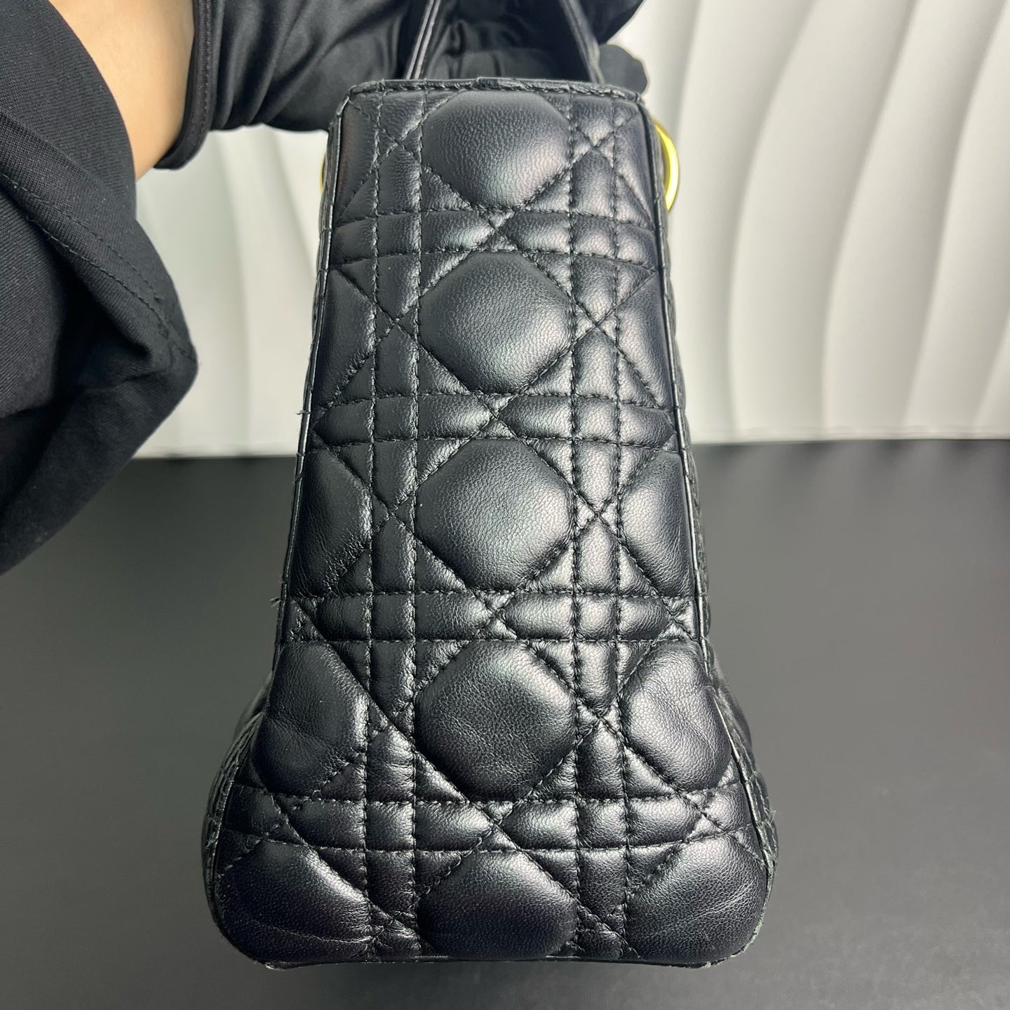 Dior - Lady Dior Bag - Lambskin leather - Black - (Medium)