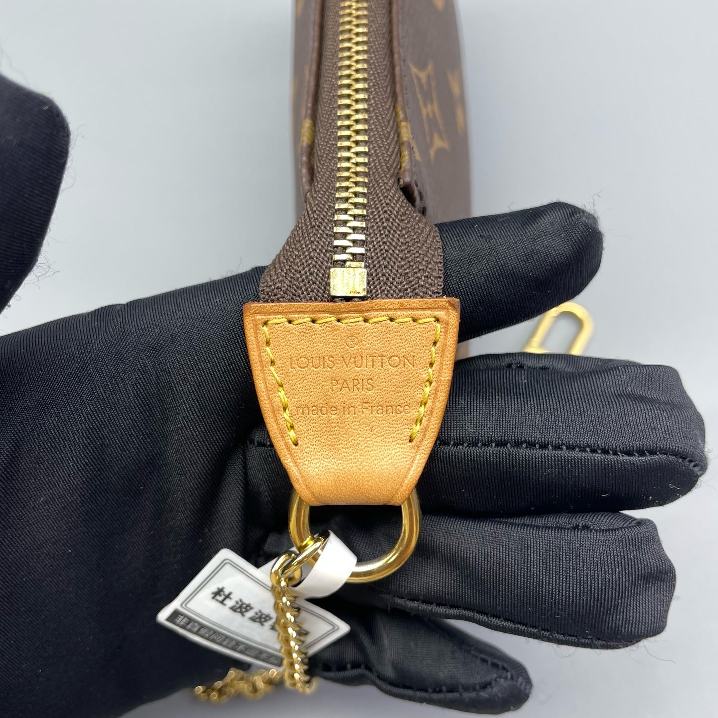 Louis Vuitton - Mini Pochette Accessoires - Monogram coated canvas with Vachetta leather trim - Brown - (mini)