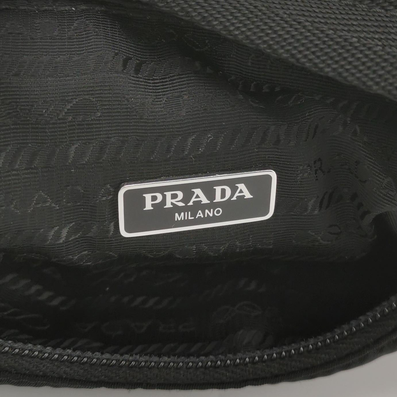 Prada - Re-Edition 2000 Shoulder Bag - Polyamide - Black - (mini)