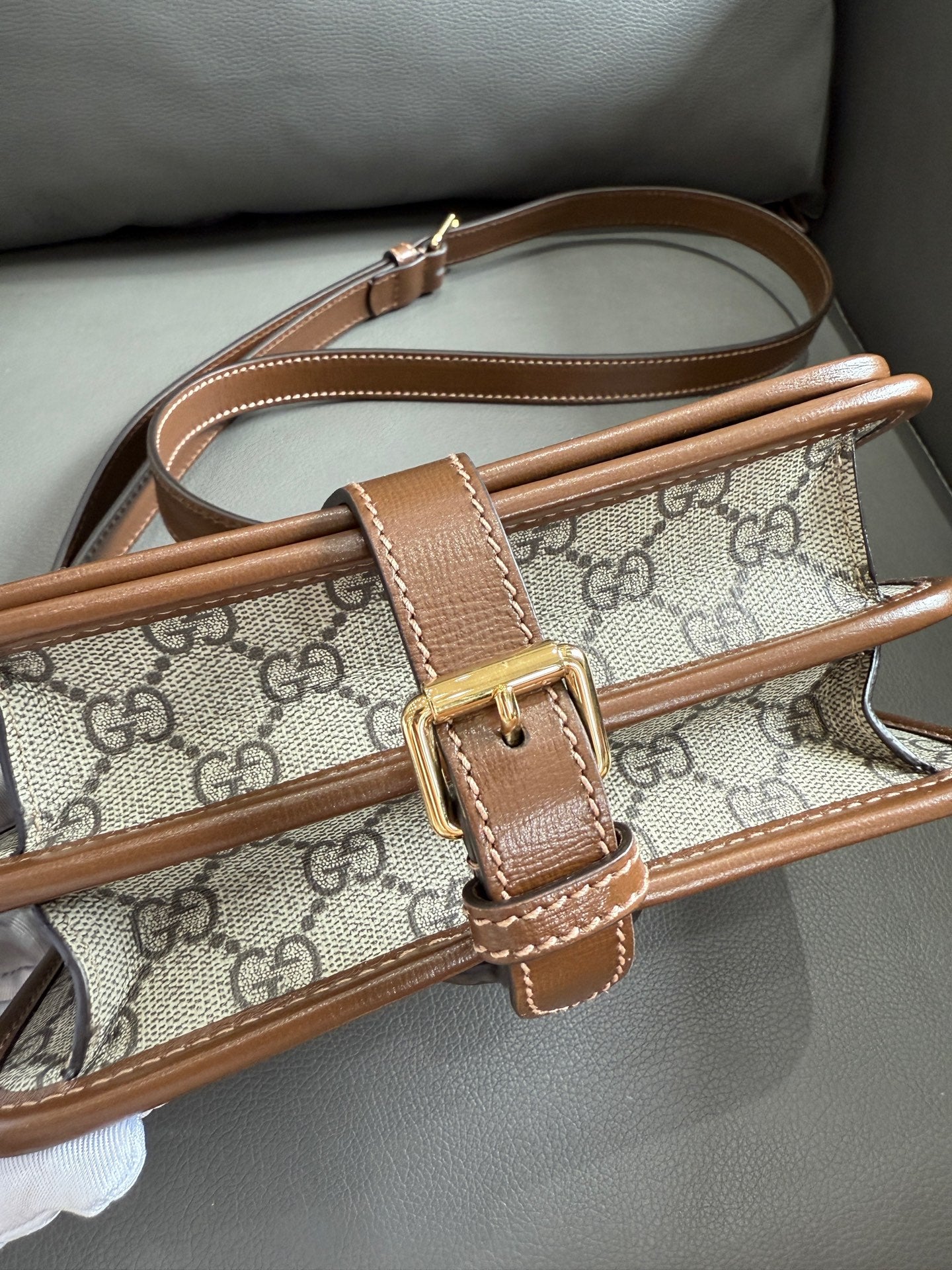 Gucci - GG Retro Mini 041 Messenger Accordion Bag - GG Supreme canvas with leather trim - Beige and Brown - (mini)
