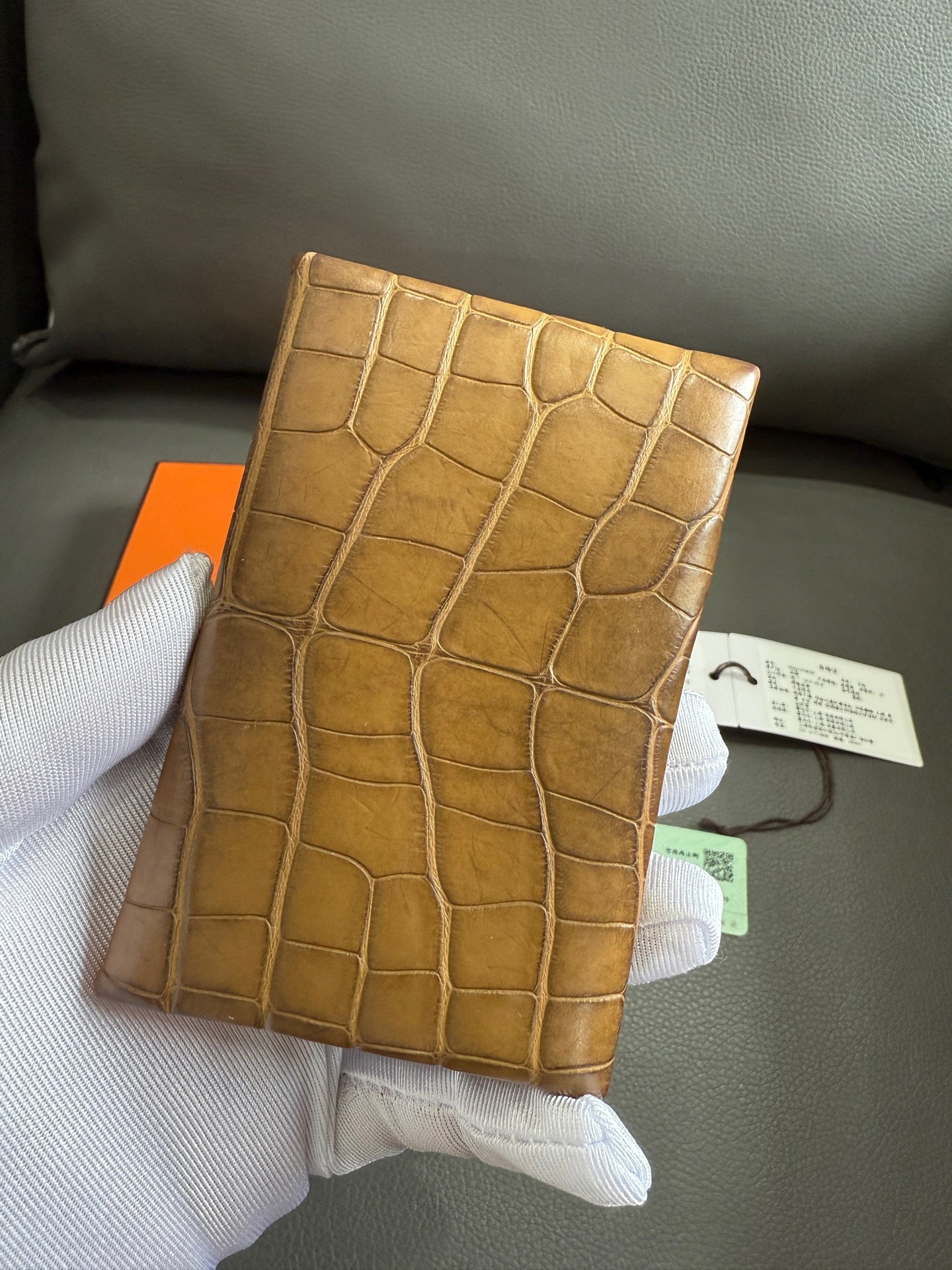 Hermès - Calvi - Crocodile leather - Camel - (small)