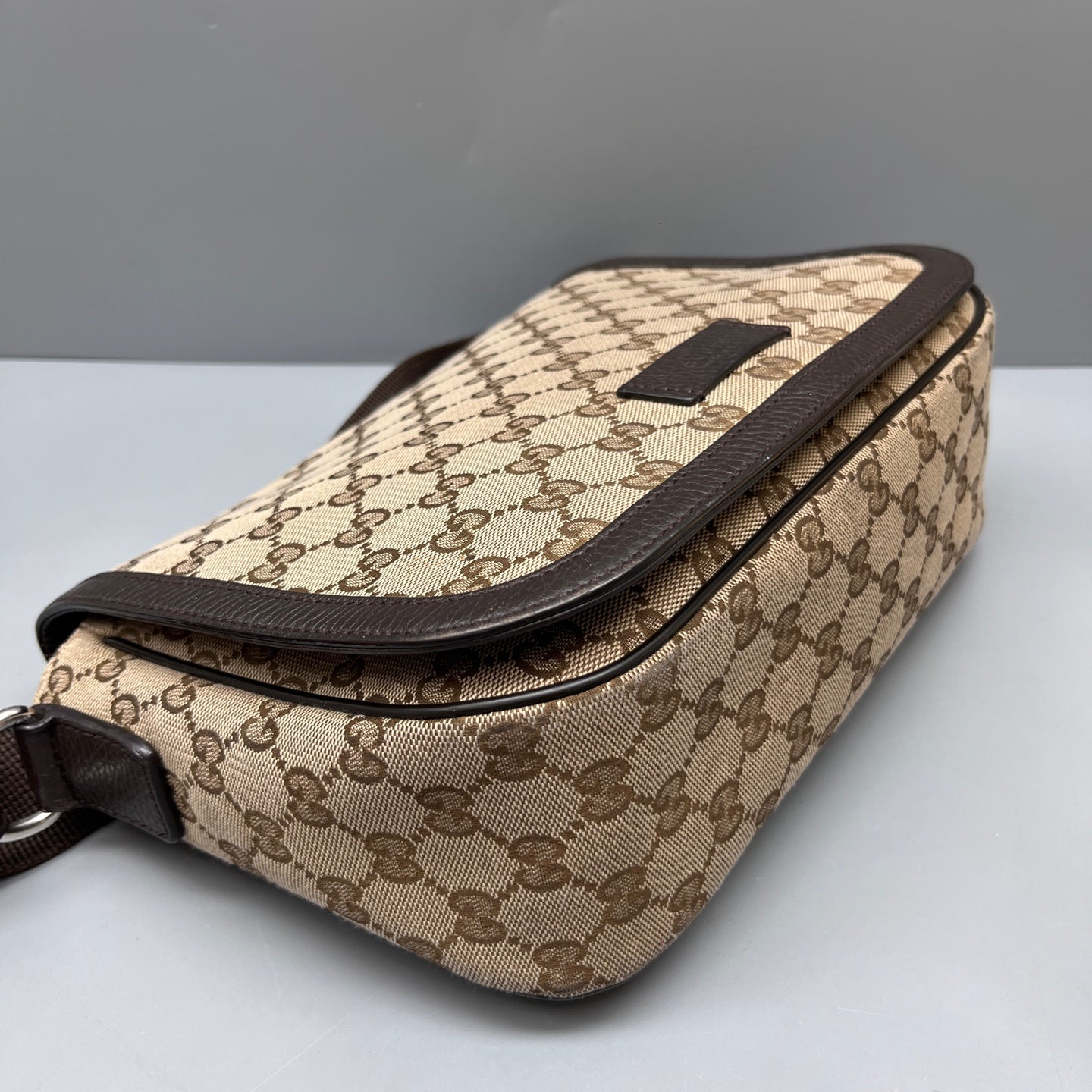 Gucci - GG Monogram Canvas Messenger Bag - Canvas and Leather - Beige and Brown - (Medium)
