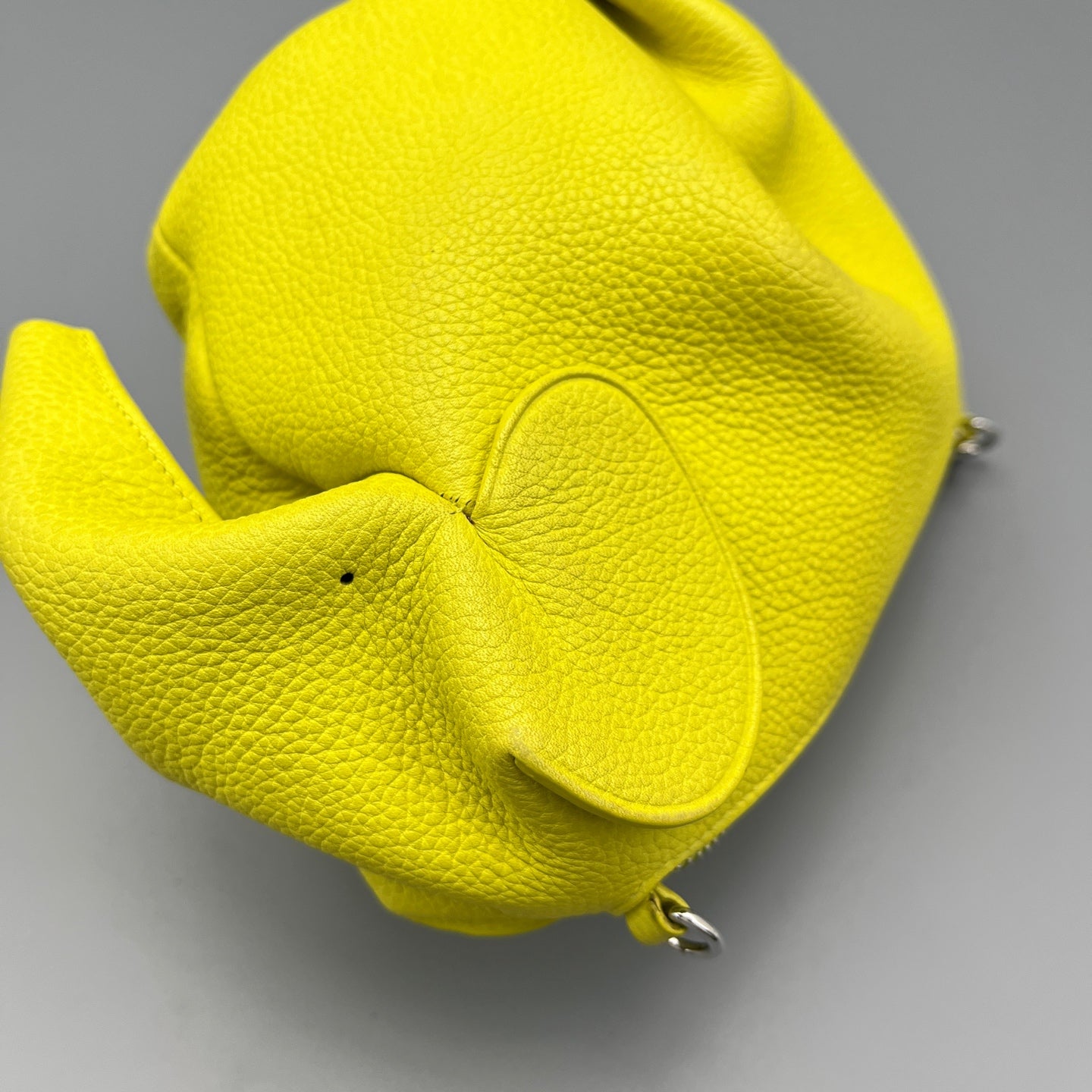 LOEWE - Elephant Bag - Grained calfskin leather - Yellow - (mini)