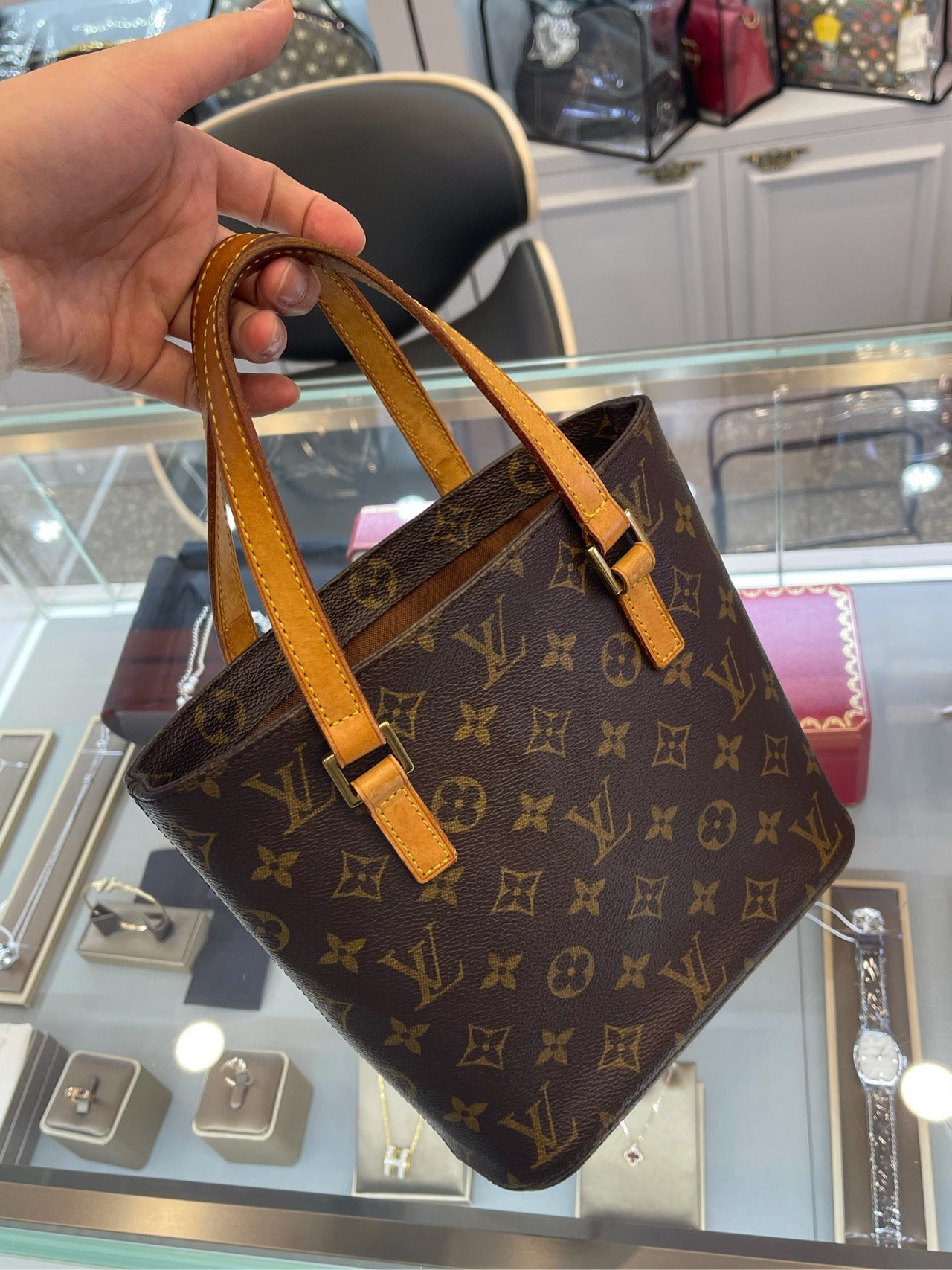 Louis Vuitton - Vivienne Small - Monogram coated canvas with Vachetta leather trim - Brown - (small)