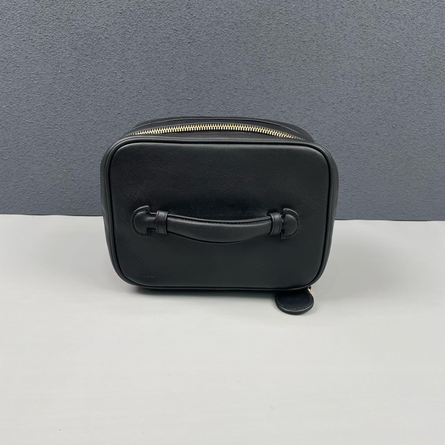 Chanel - Vintage Handheld Makeup Box - Lambskin leather - Black - (small)