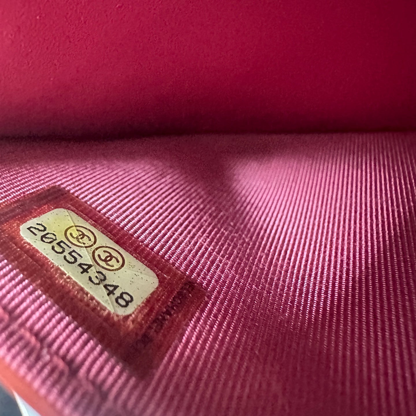 Chanel - Wallet on Chain (WOC) - Patent leather - Vibrant Orange-Red with Pink accents - (Mini)