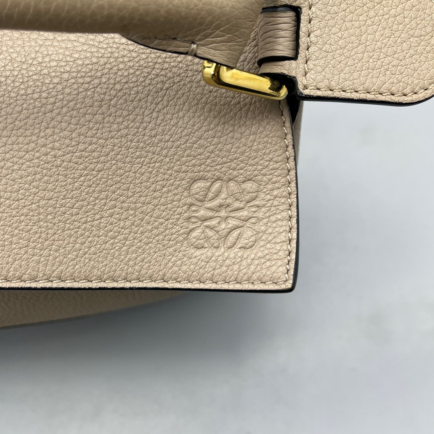 LOEWE - Puzzle Bag Small - Grained calfskin leather - Beige - (Small)