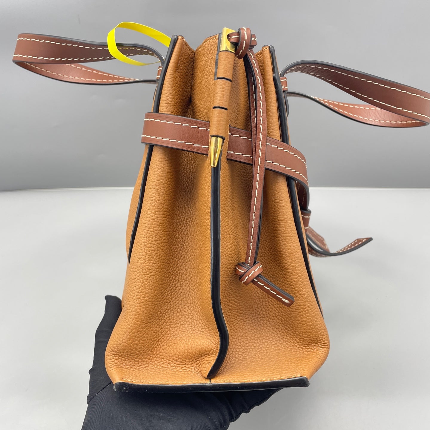 Loewe - Gate Top Handle Bag - Grained calfskin leather - Camel - (Medium)