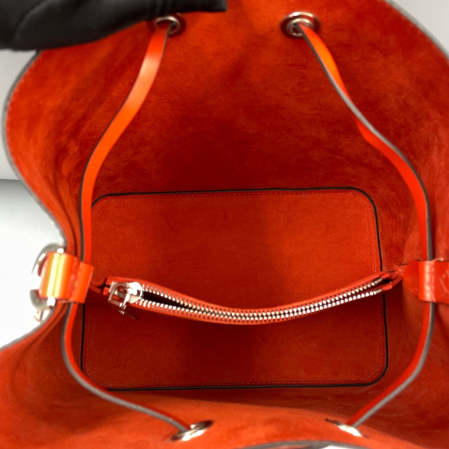 Louis Vuitton - NeoNoé - Leather - Pink - (Medium)