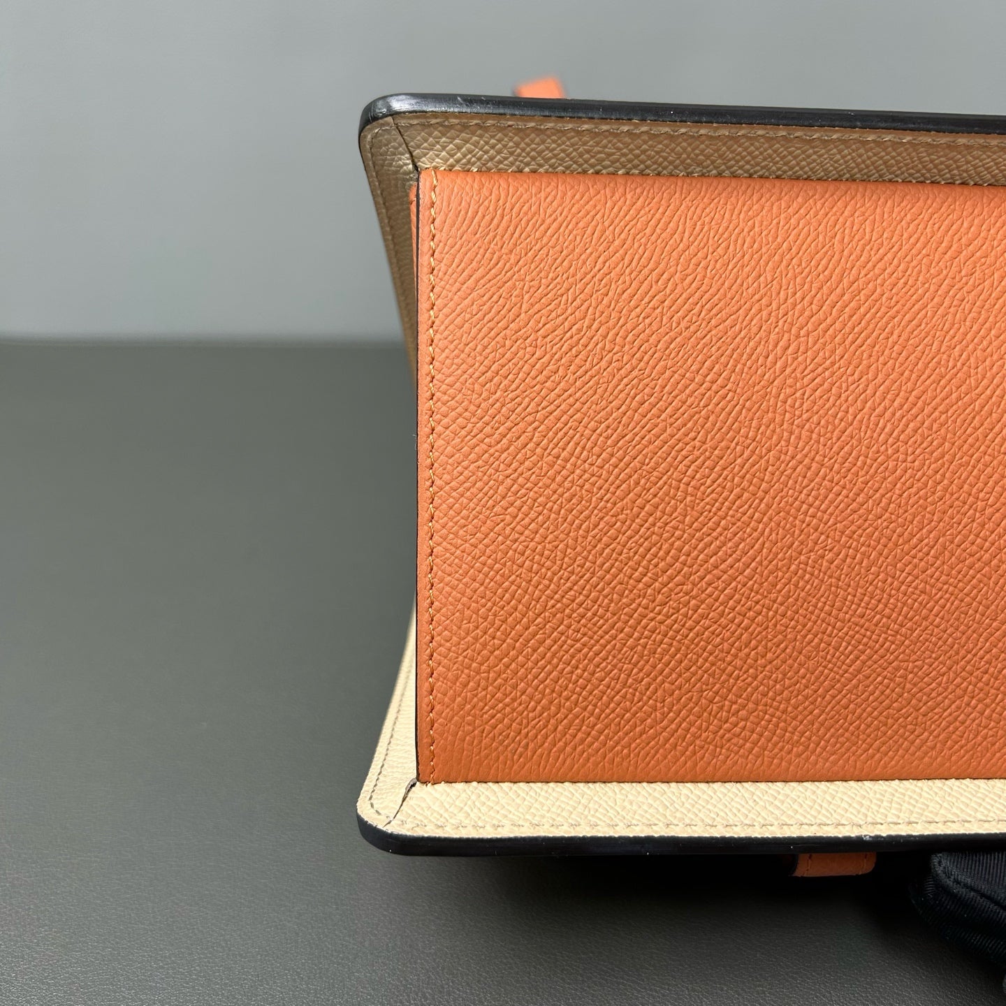 Moynat - Triangle Flap Bag - Grained cowhide leather - Orange with polished silver-tone hardware - (mini)
