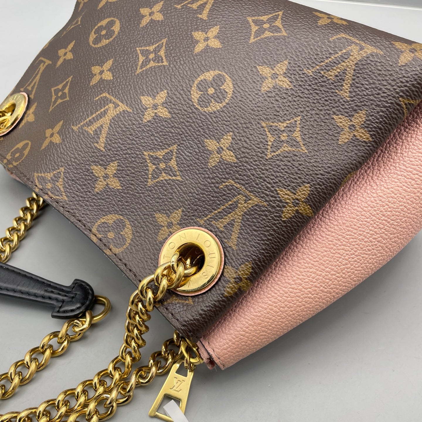 Louis Vuitton - Surene BB Chain Bag - Monogram coated canvas and grained leather - Brown and Pink - (mini)