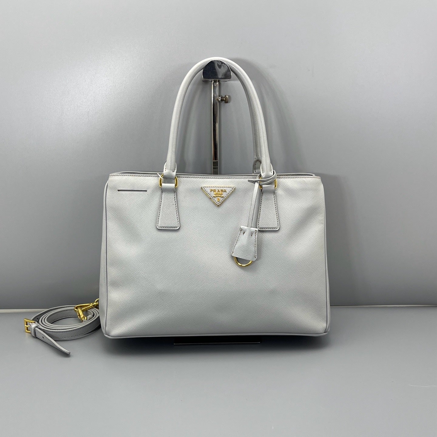 Prada - Galleria Bag (Saffiano Lux Double Zip Tote) - Saffiano leather - Blue-grey - (Medium)