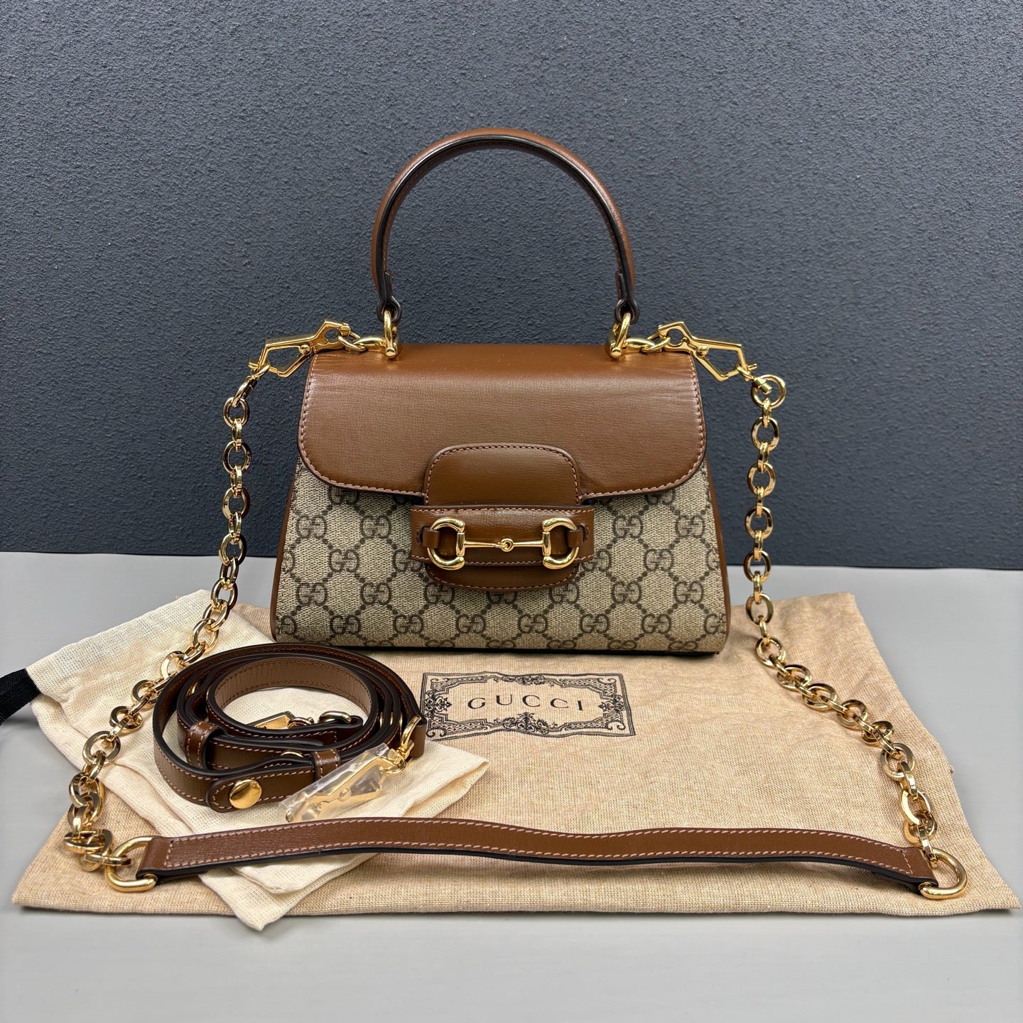 Gucci - Horsebit 1955 Messenger Bag - GG Supreme coated canvas with brown leather trim - Brown - (small)