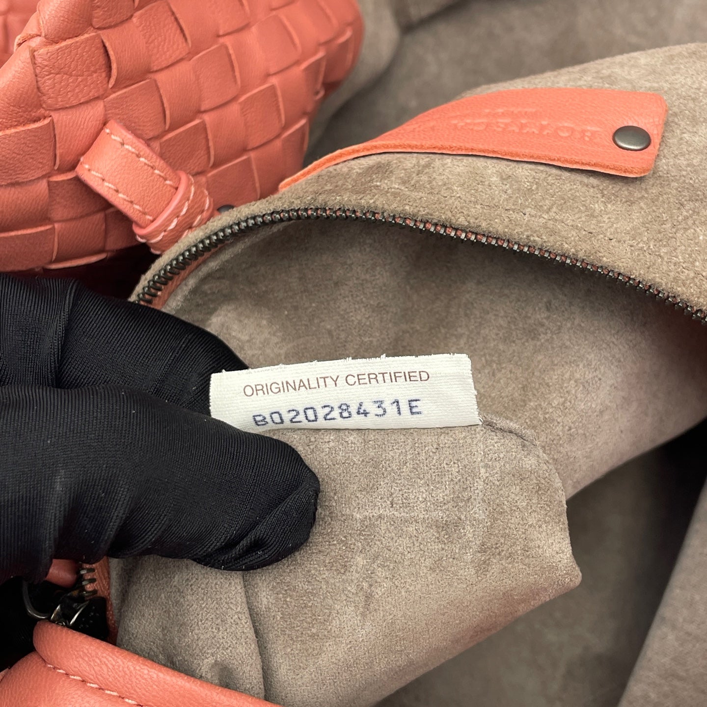 Bottega Veneta - Intrecciato Woven Tote Bag - Leather - Pink - (medium)