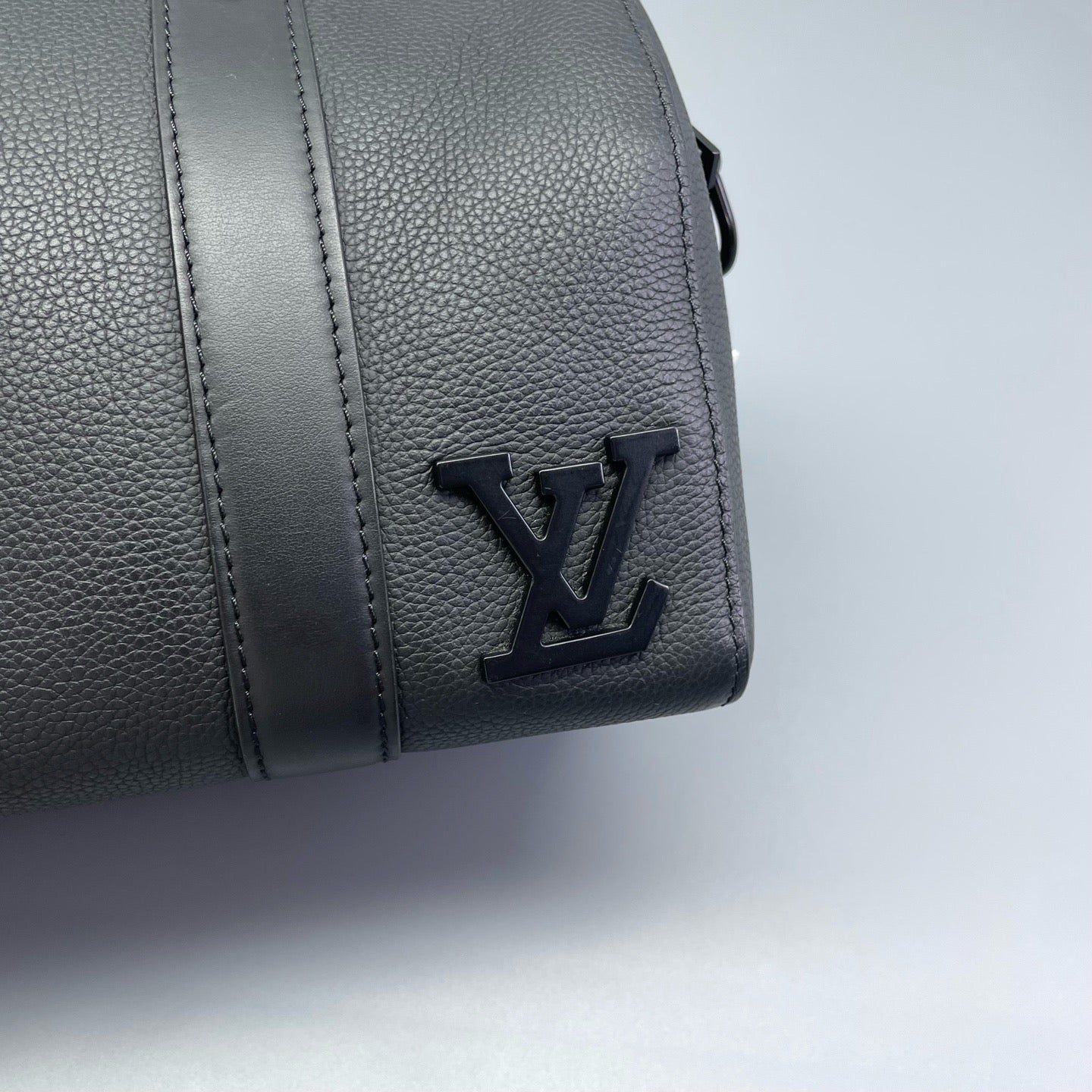 Louis Vuitton - City Keepall 27 - Leather - Black - (mini)