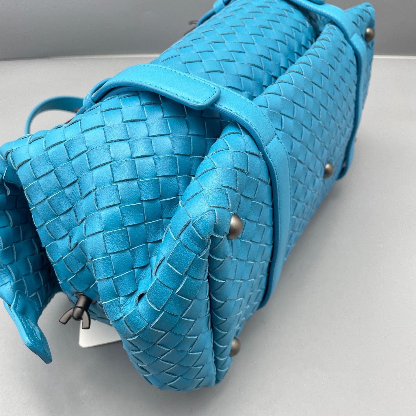 Bottega Veneta - Intrecciato Boston Bag - Leather - Blue - (medium)
