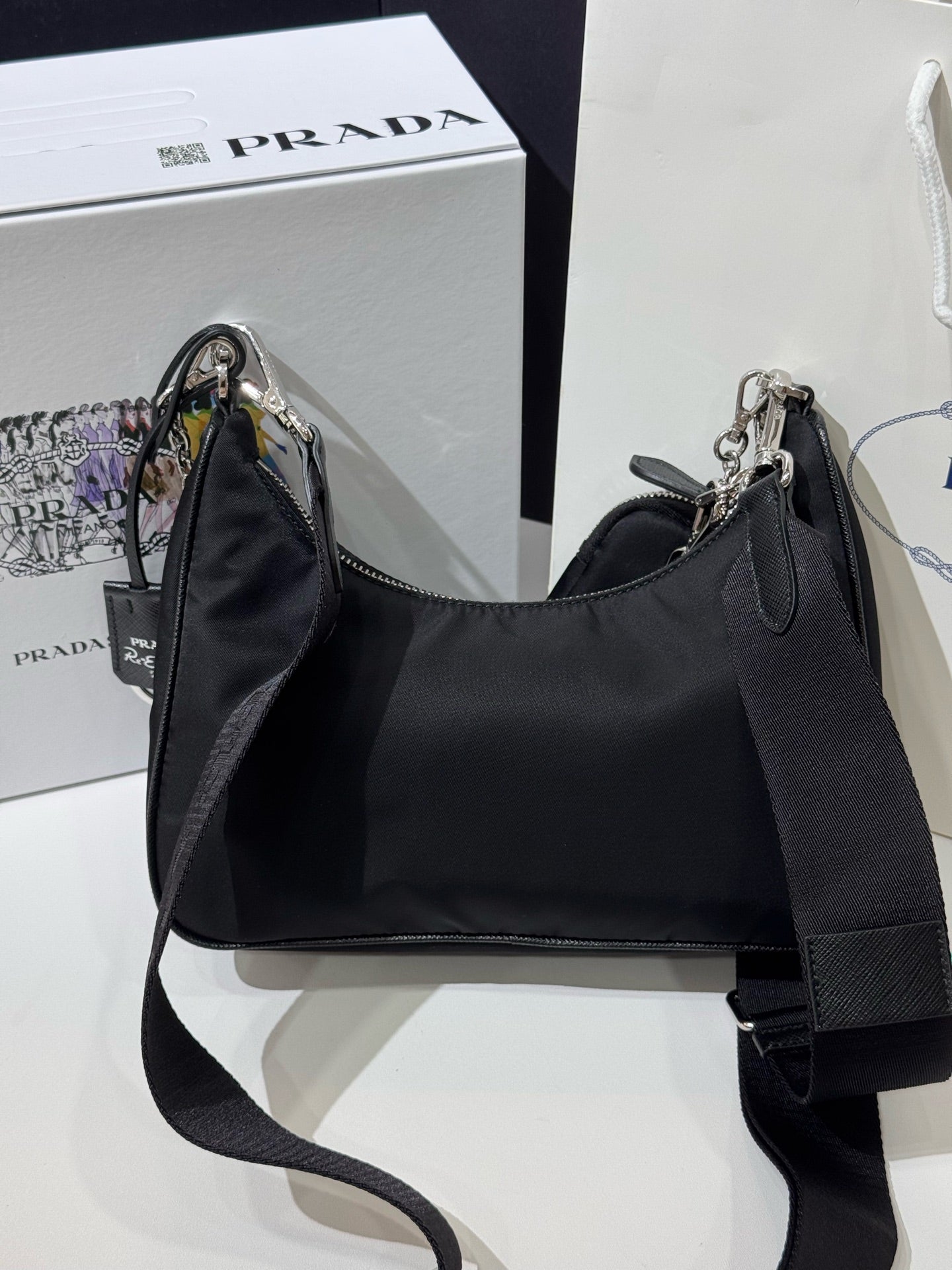 Prada - Re-Edition 2005 Shoulder Bag - Nylon - Black - (mini)