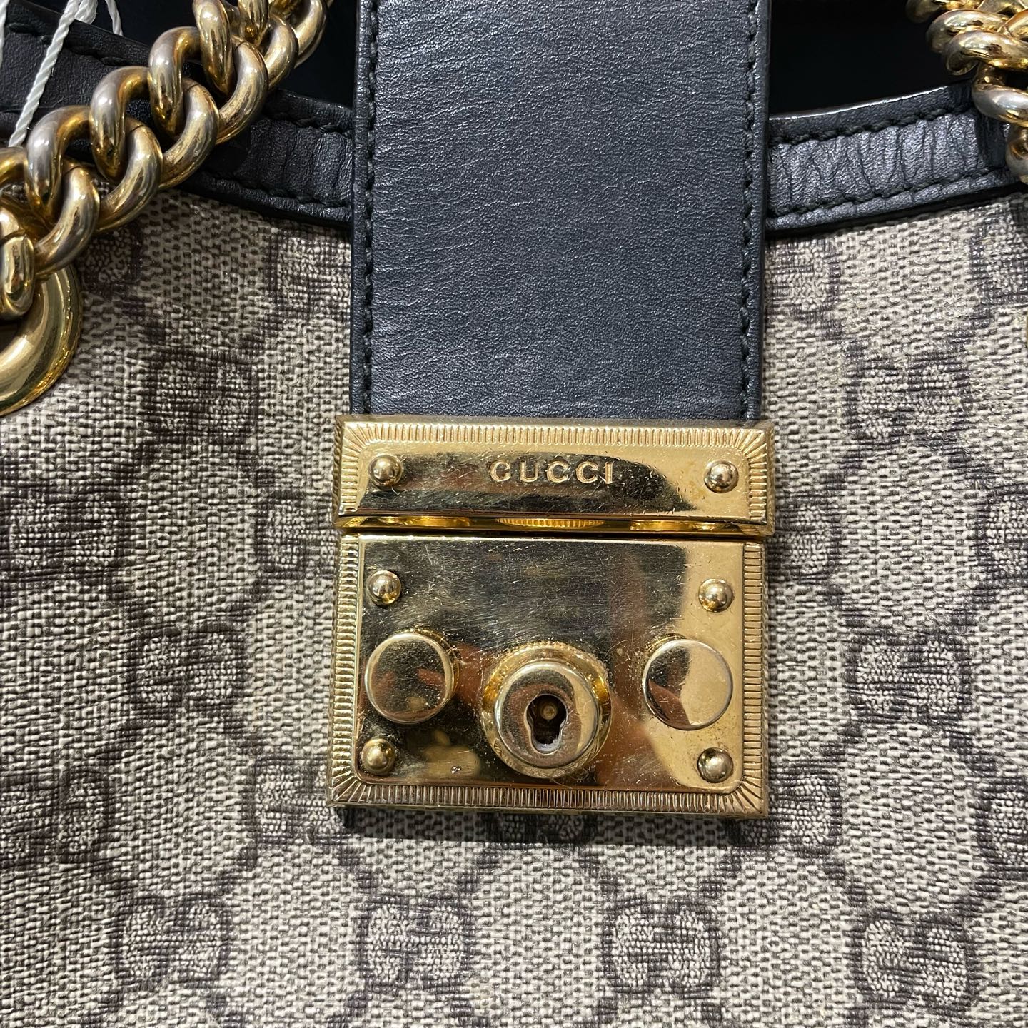 Gucci - Padlock Small Shoulder Bag - GG Supreme canvas with leather trim - Beige and black - (small)