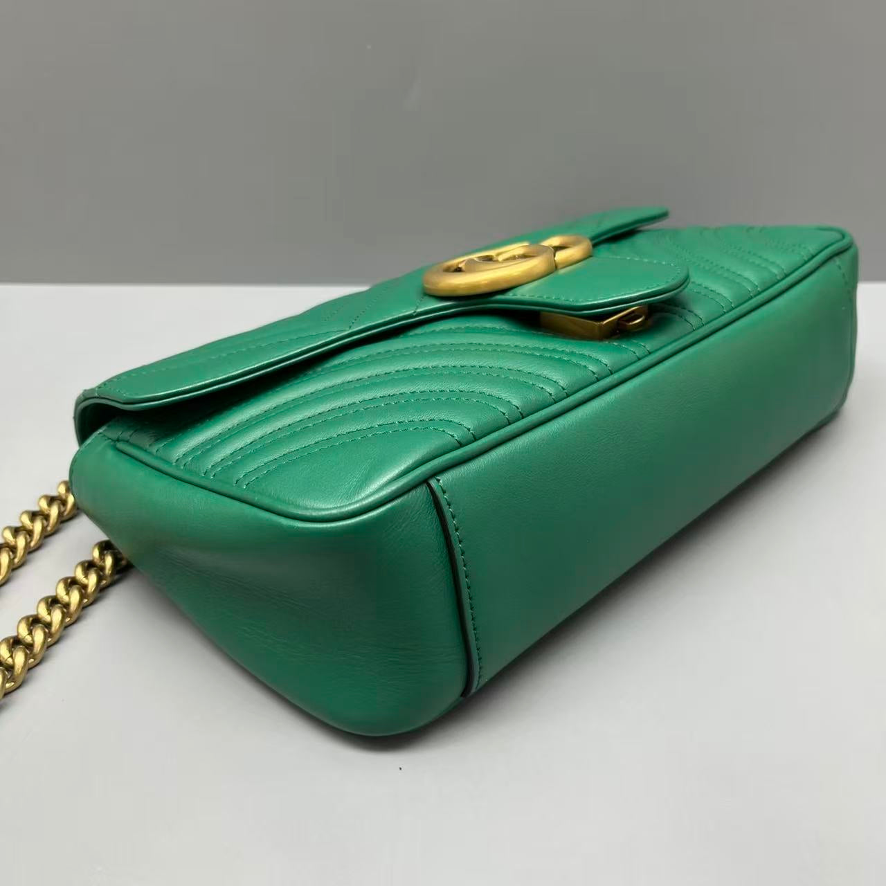 Gucci - GG Marmont Matelassé Medium Chain Shoulder Bag - Leather - Green - (medium)