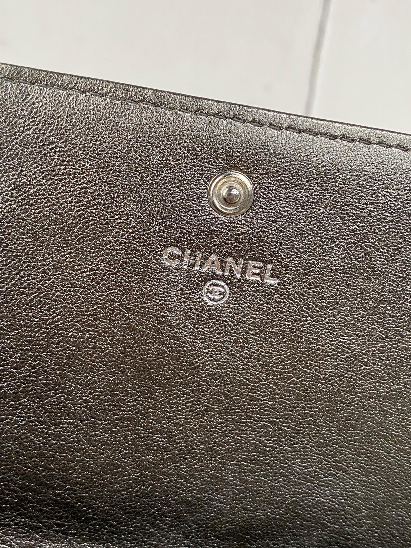 Chanel - Classic Flap Long Wallet - Metallic calfskin leather - Metallic Grey - (Standard)