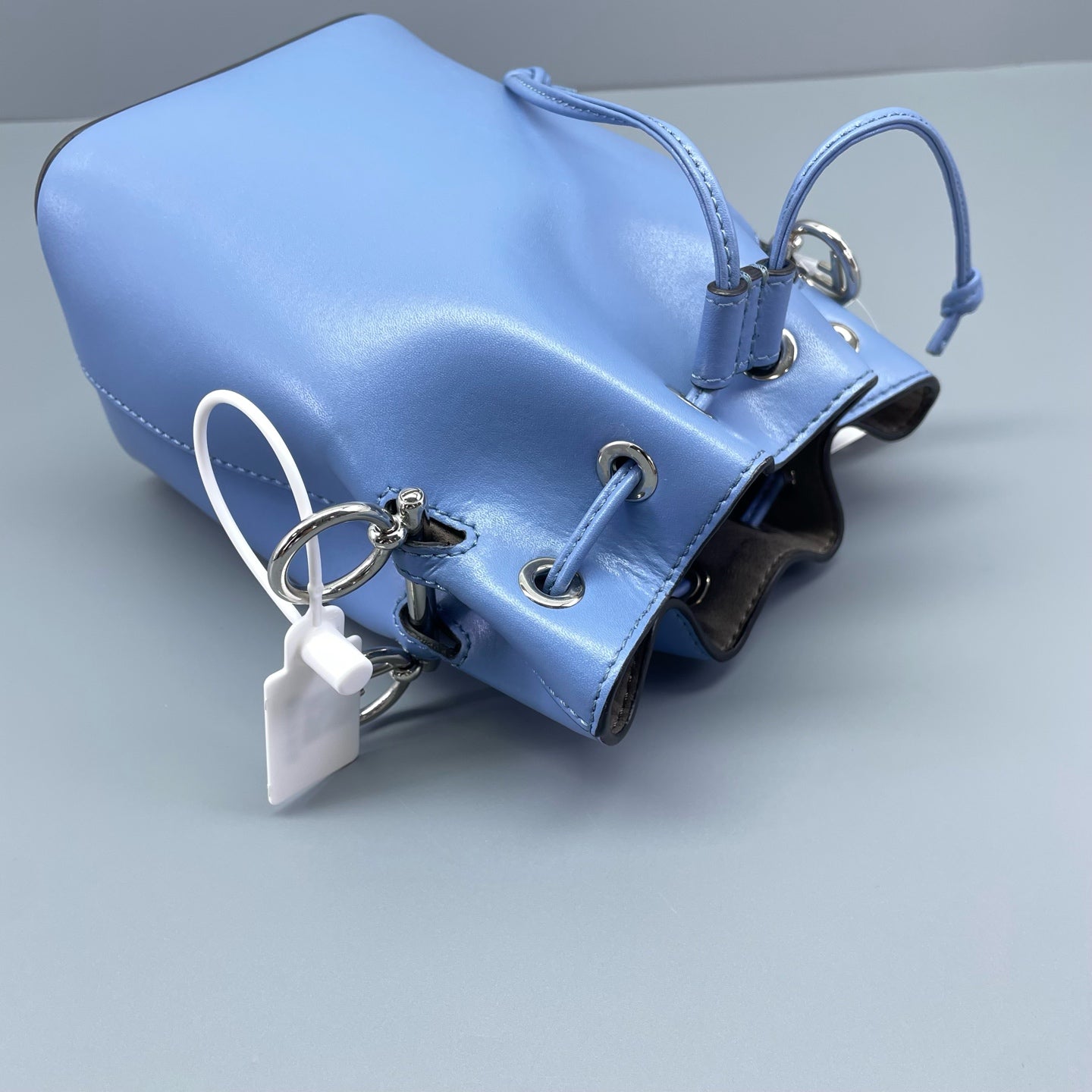 Fendi - Mon Tresor Mini Bucket Bag - Leather - Blue - (mini)