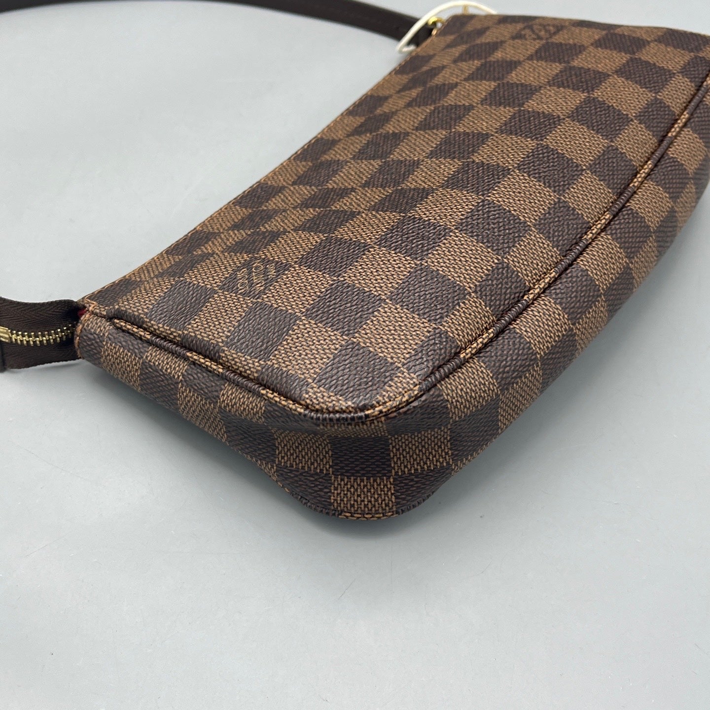 Louis Vuitton - Pochette Accessoires - Damier Ebene coated canvas with leather trim - Brown - (Small)