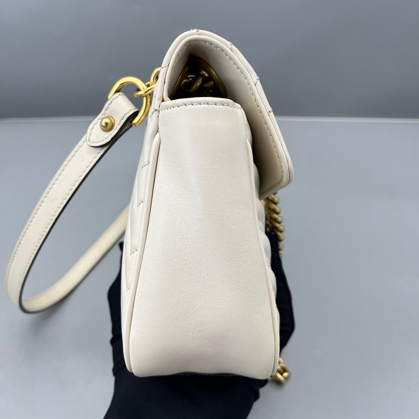 Gucci - Marmont - Matelassé leather - White - (Medium)