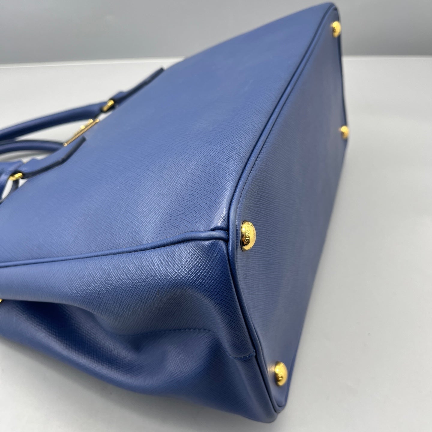 Prada - Galleria Saffiano Lux Tote - Saffiano leather - Blue - (medium)
