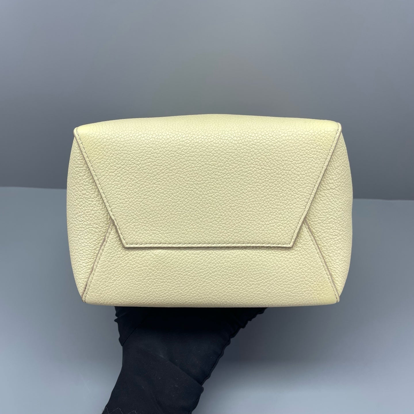 Celine - Small Sangle Bucket Bag - Grained calfskin leather - Beige - (Small)