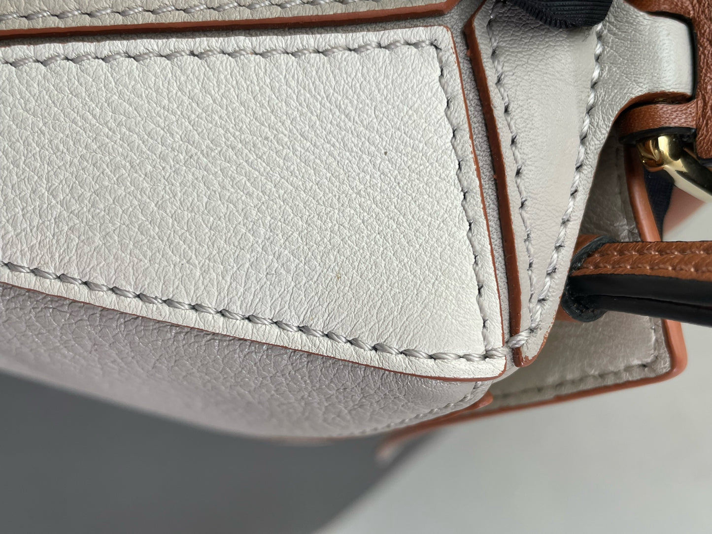 Loewe - Puzzle mini - Calfskin leather - Multicolour (Caramel, Khaki Brown, and White) - (mini)