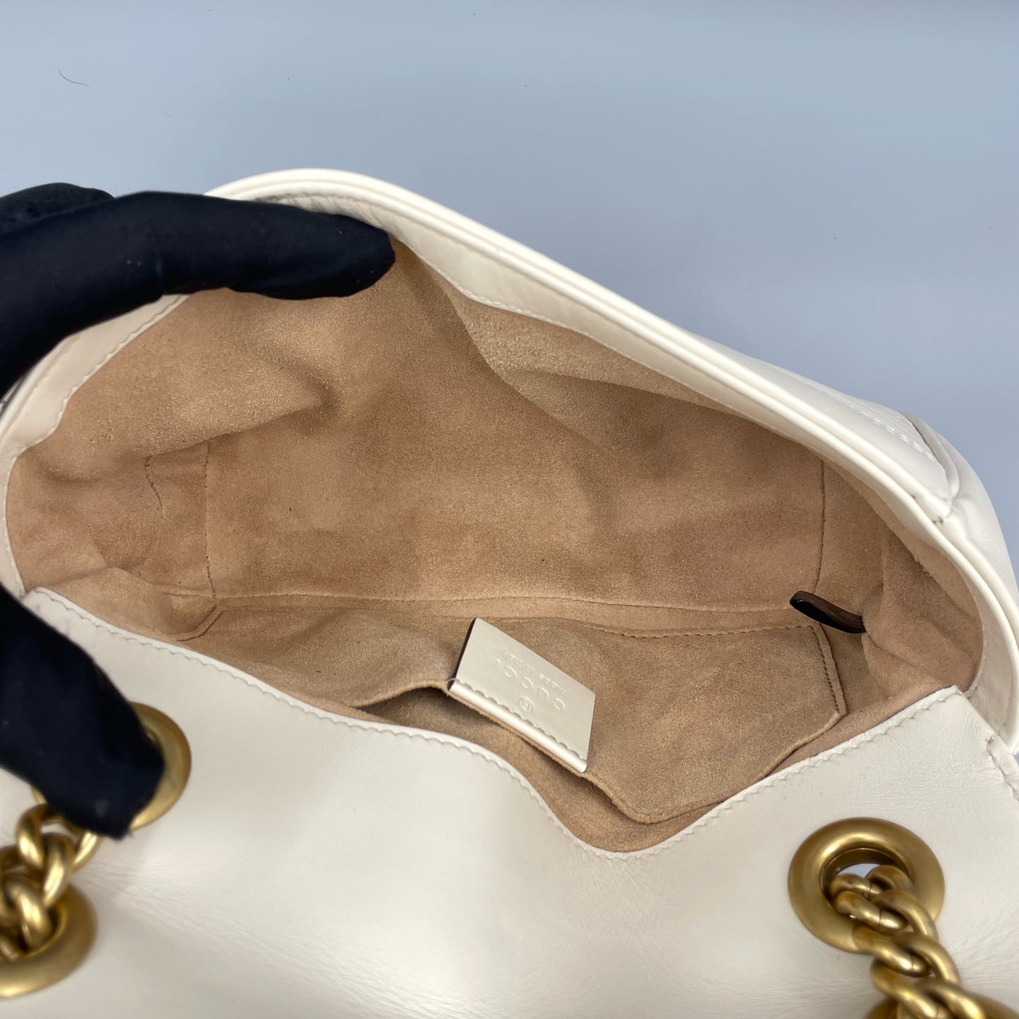Gucci - Marmont Matelassé Mini - Leather - White with Gold-Tone Hardware - (mini)