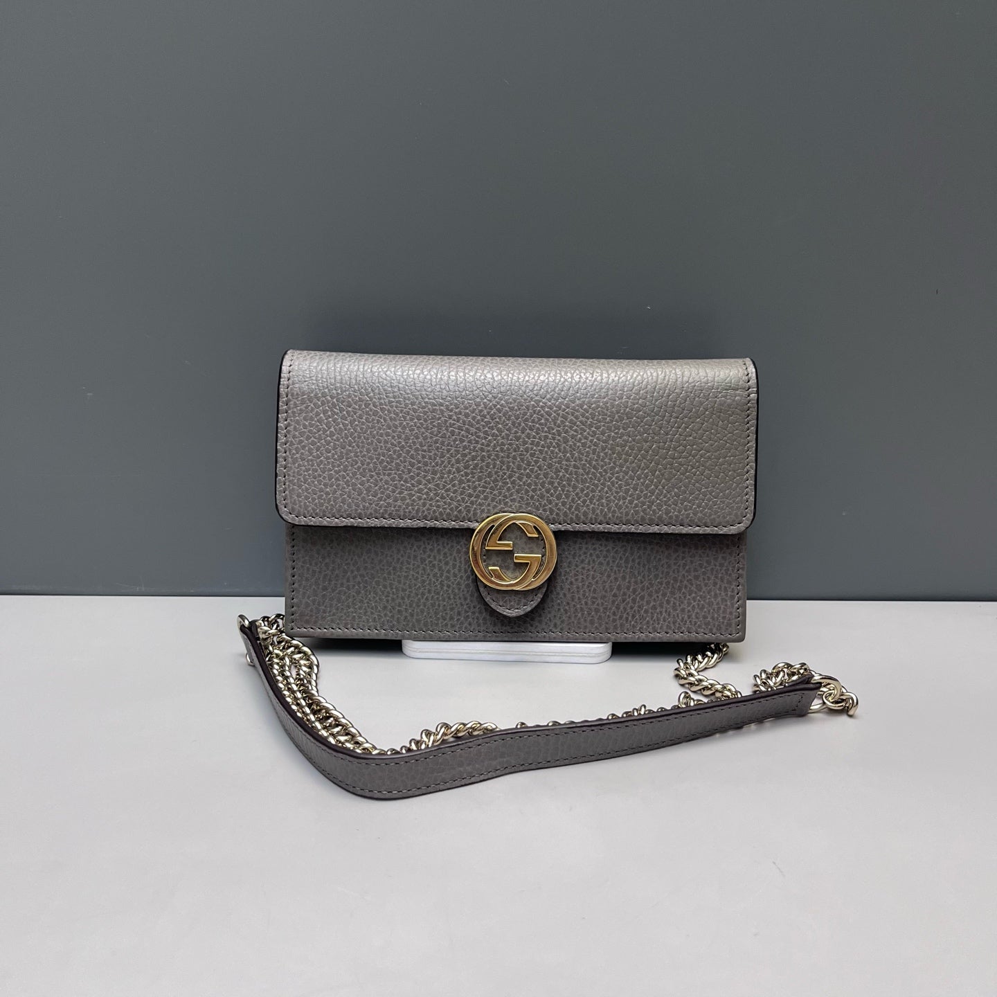 Gucci - Interlocking G Chain Wallet - Leather - Grey - (mini)