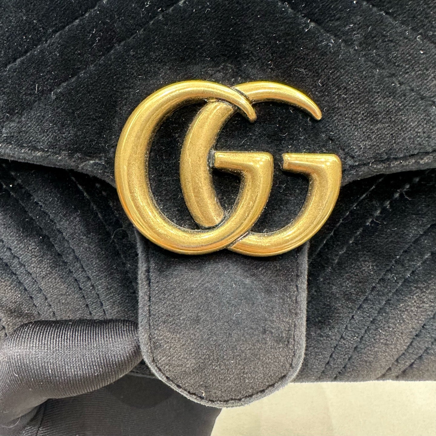 Gucci - GG Marmont Matelassé Mini Shoulder Bag - Velvet - Black - (mini)