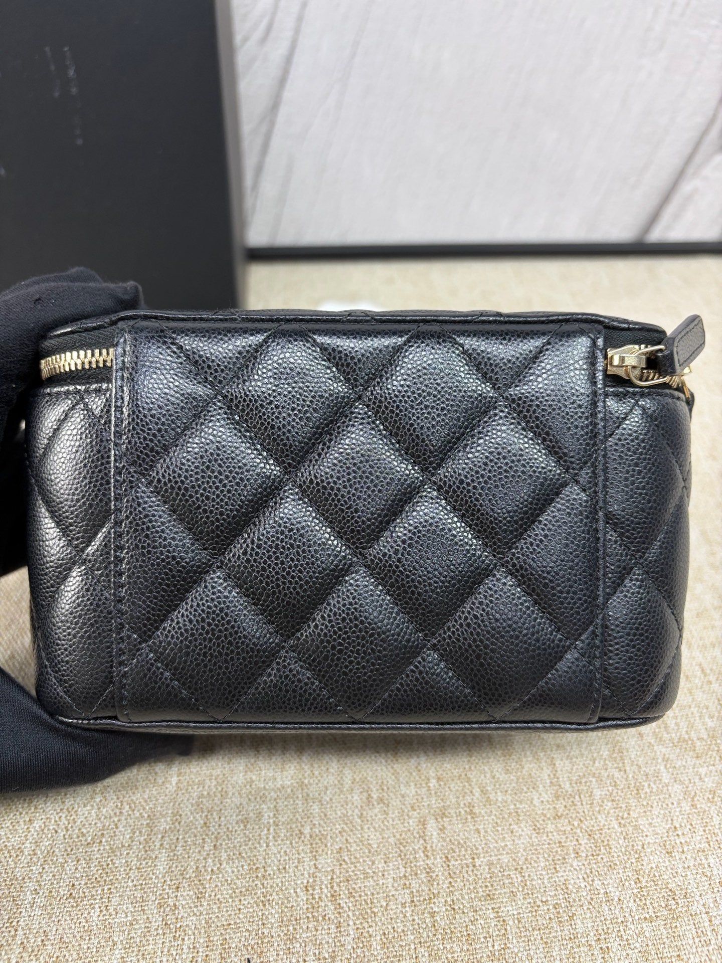 Chanel - Classic Long Vanity With Chain (AP1341-B10583-C3906) - Grained calfskin leather - Black - (mini)