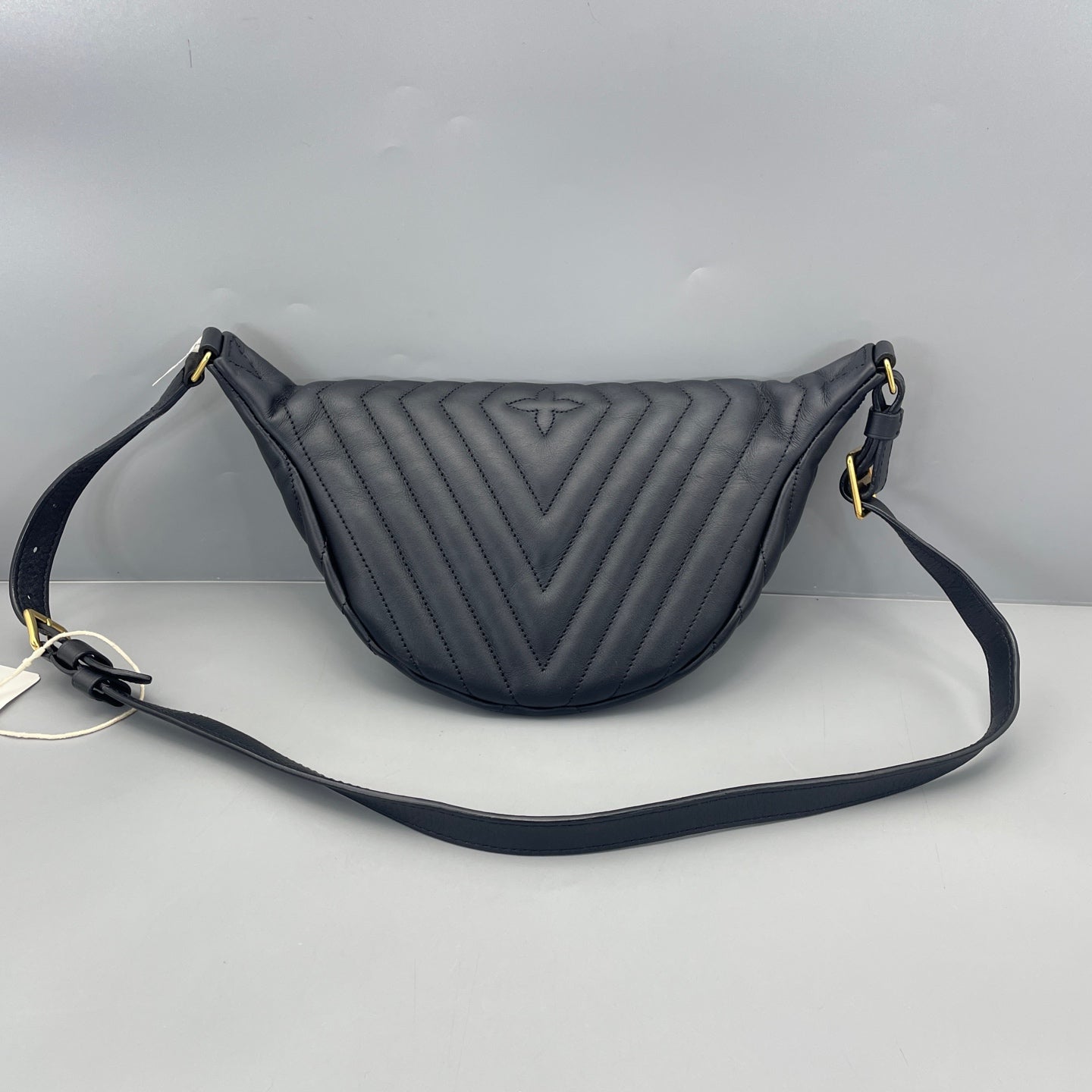Louis Vuitton - New Wave Bumbag - Calfskin leather - Black - (medium)