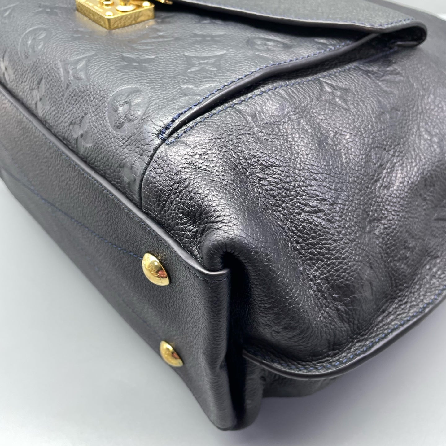 Louis Vuitton - Hobo - Leather - Black - (medium)
