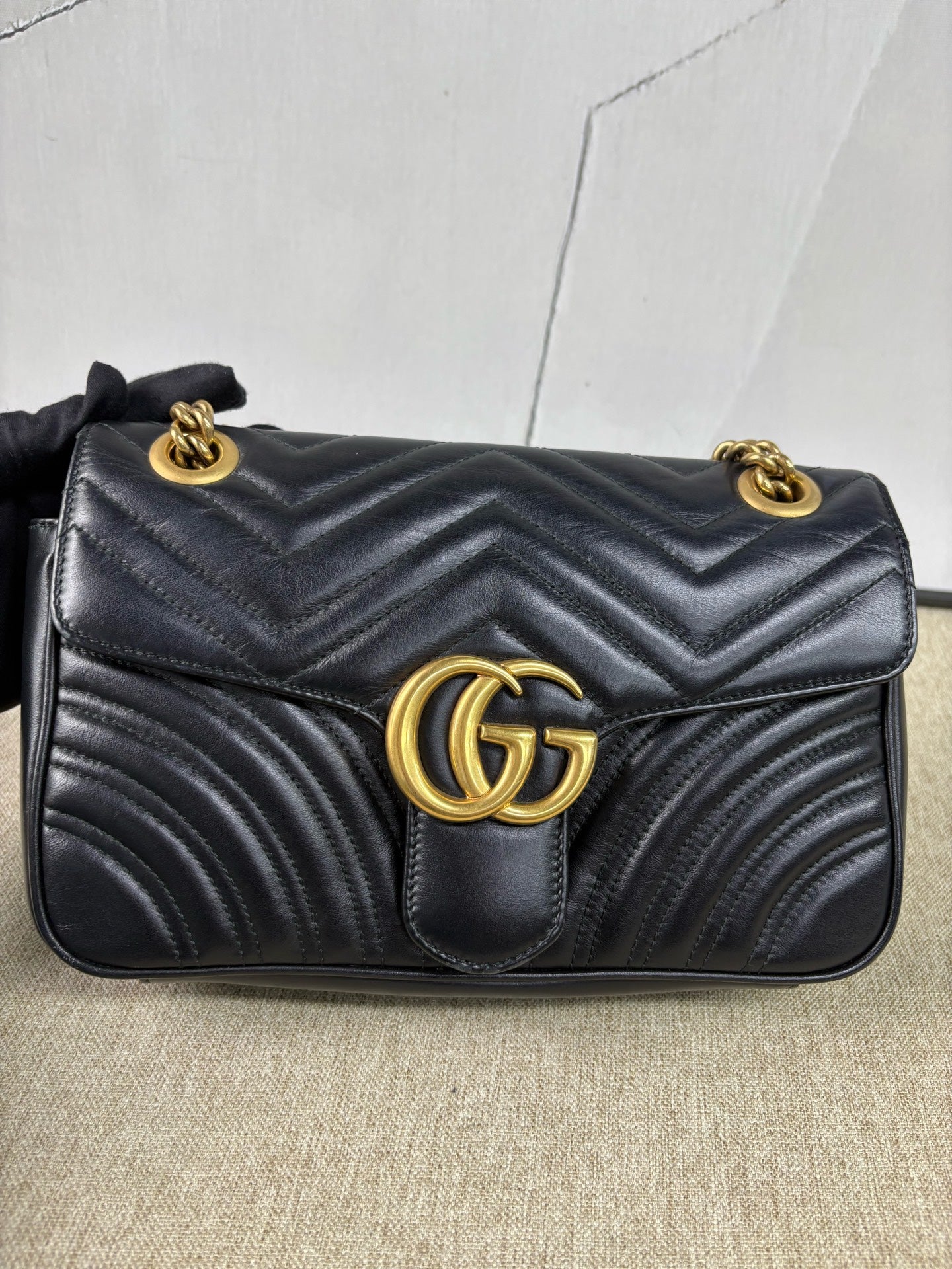 Gucci - Marmont Matelassé Shoulder Bag - Leather - Black - (small)