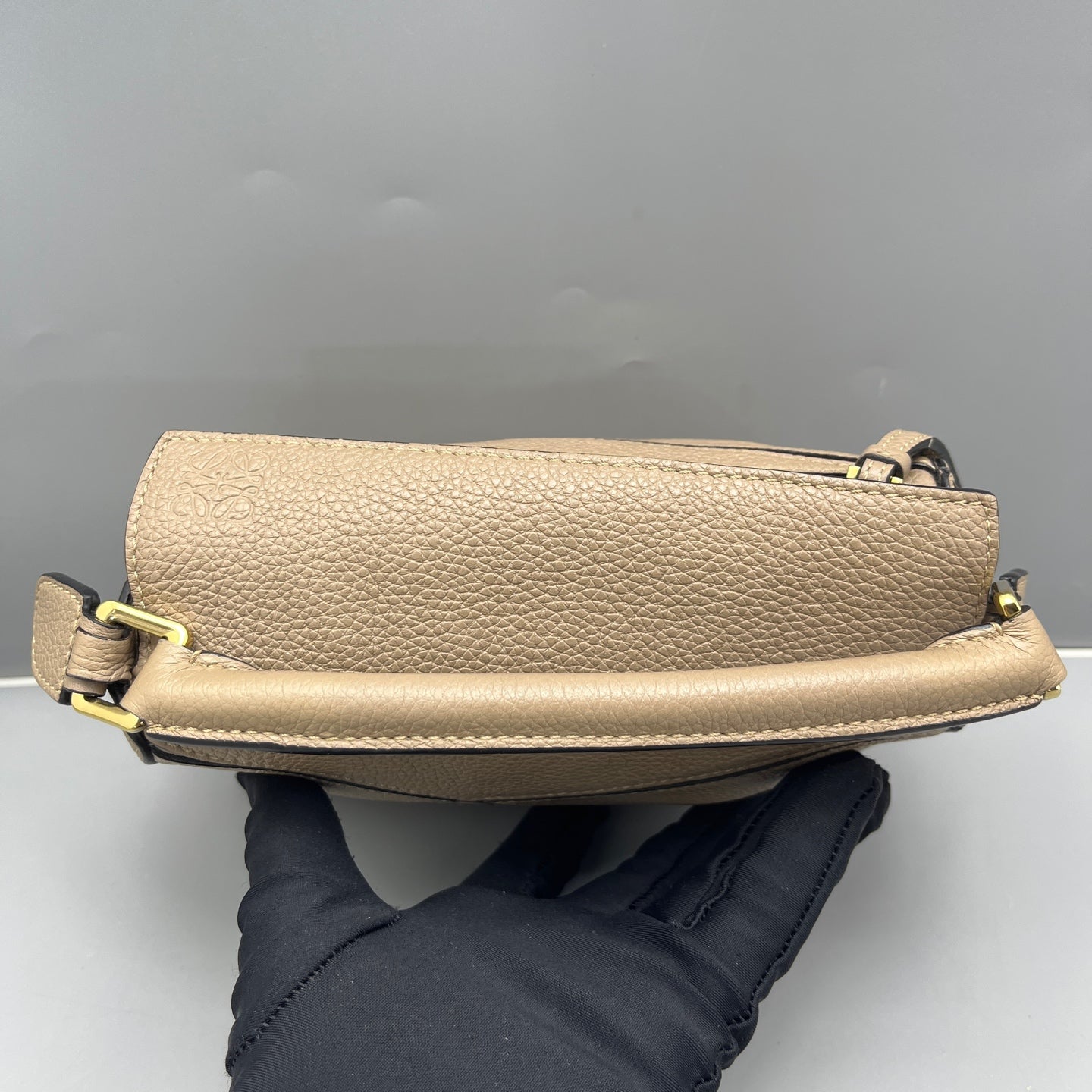 LOEWE - Puzzle Mini Bag - Grained calfskin leather - Beige - (mini)